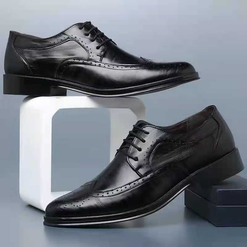 Men'S Grooming Oxford - 新しい夏の男性ブローグオックスフォード彫刻入りフォーマルドレスシューズプラスサイズ革靴結婚式新郎花婿の付添人パーティー通気性