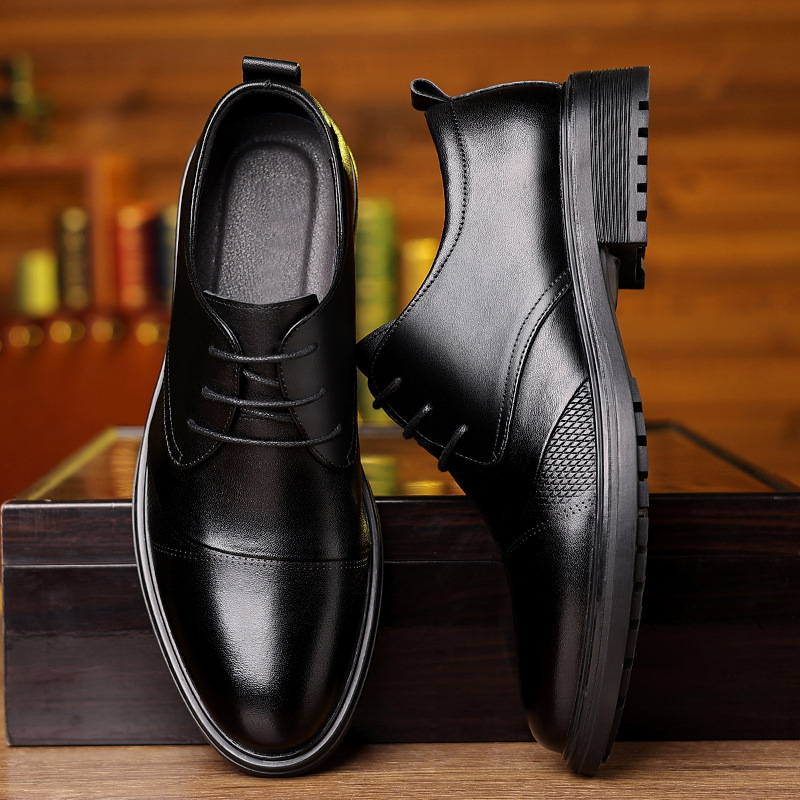 メンズブラック本革テクスチャードレースアップチャンキーソール - Men'S Grooming Oxford のレビューと価格